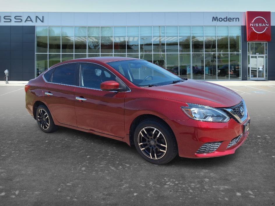 Used 2019 Scarlet Ember Tintcoat Nissan SV image 3