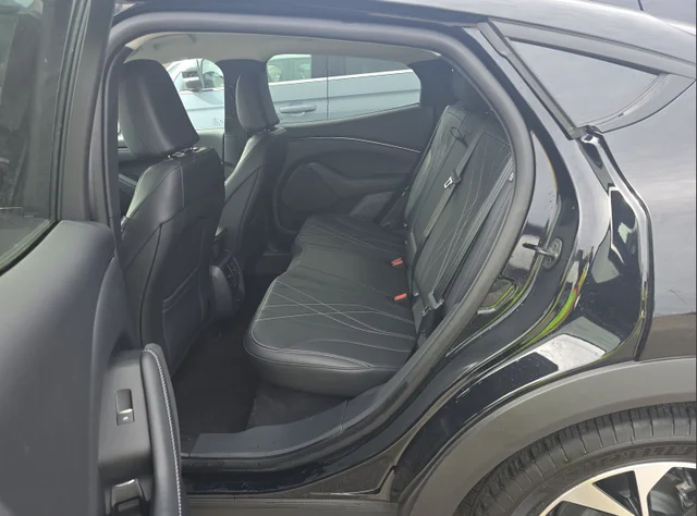 Used 2025 Shadow Black Ford Select image 7