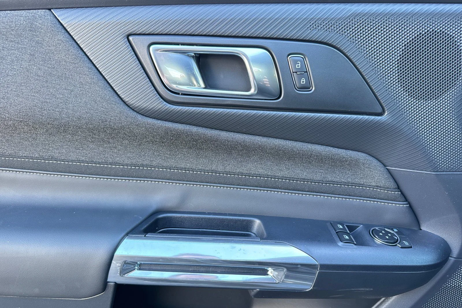 2026 Ford Mustang EcoBoost Fastback - Photo 11