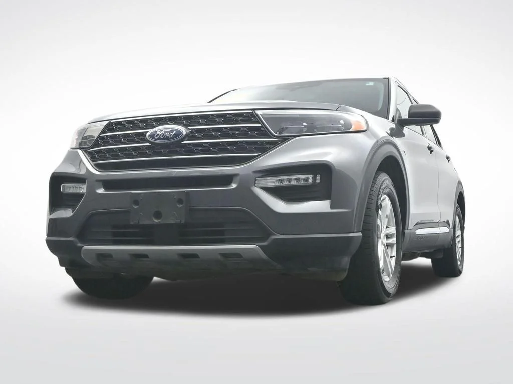 Used 2022 Carbonized Gray Metallic Ford XLT image 33