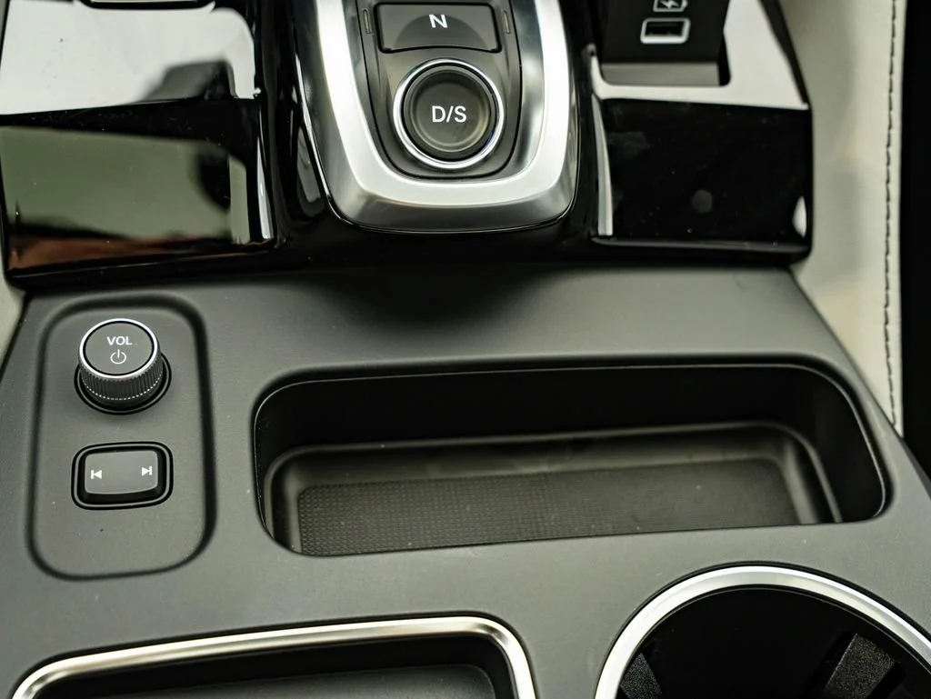 New 2026 Solar Silver Metallic Acura Advance Package image 39