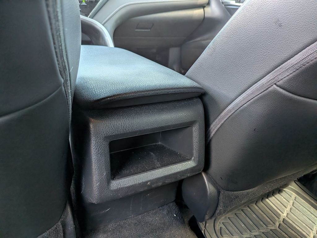 Used 2022 White Toyota SE image 34