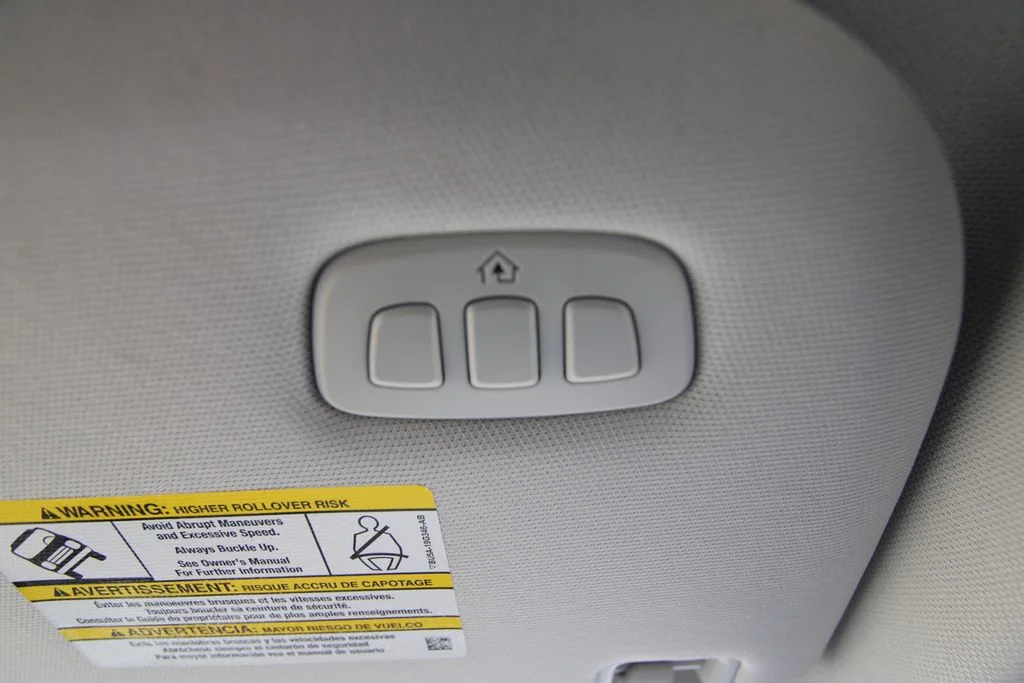 Used 2025 Space Silver Ford Active image 41