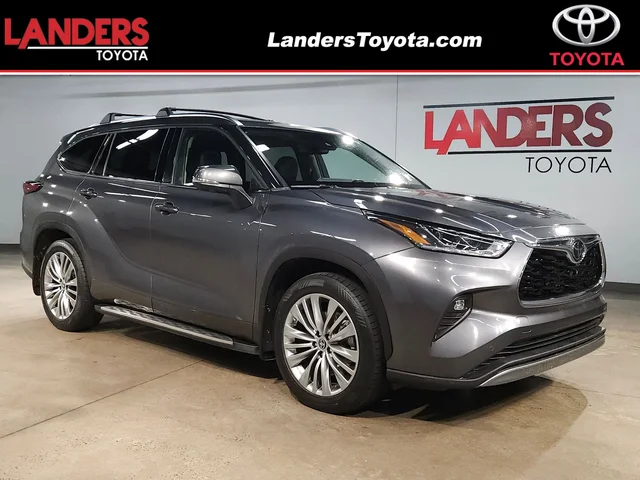 2023 Toyota Highlander Platinum
