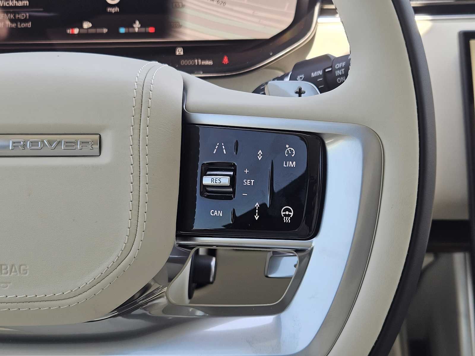 New 2026 Varesine Blue LAND ROVER SE image 27