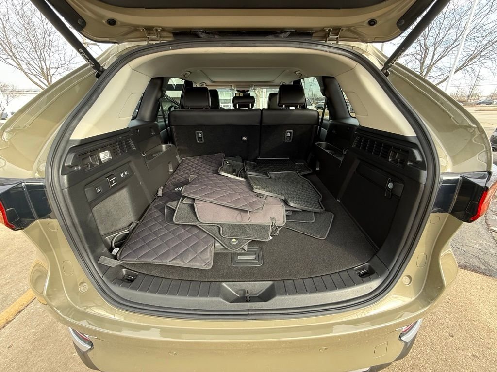 2025 Mazda CX-70 Premium Package - Photo 30