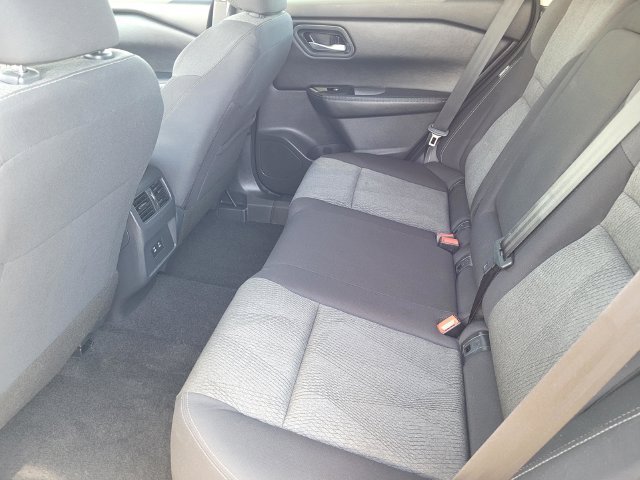 Used 2025 Gray Nissan SV image 12