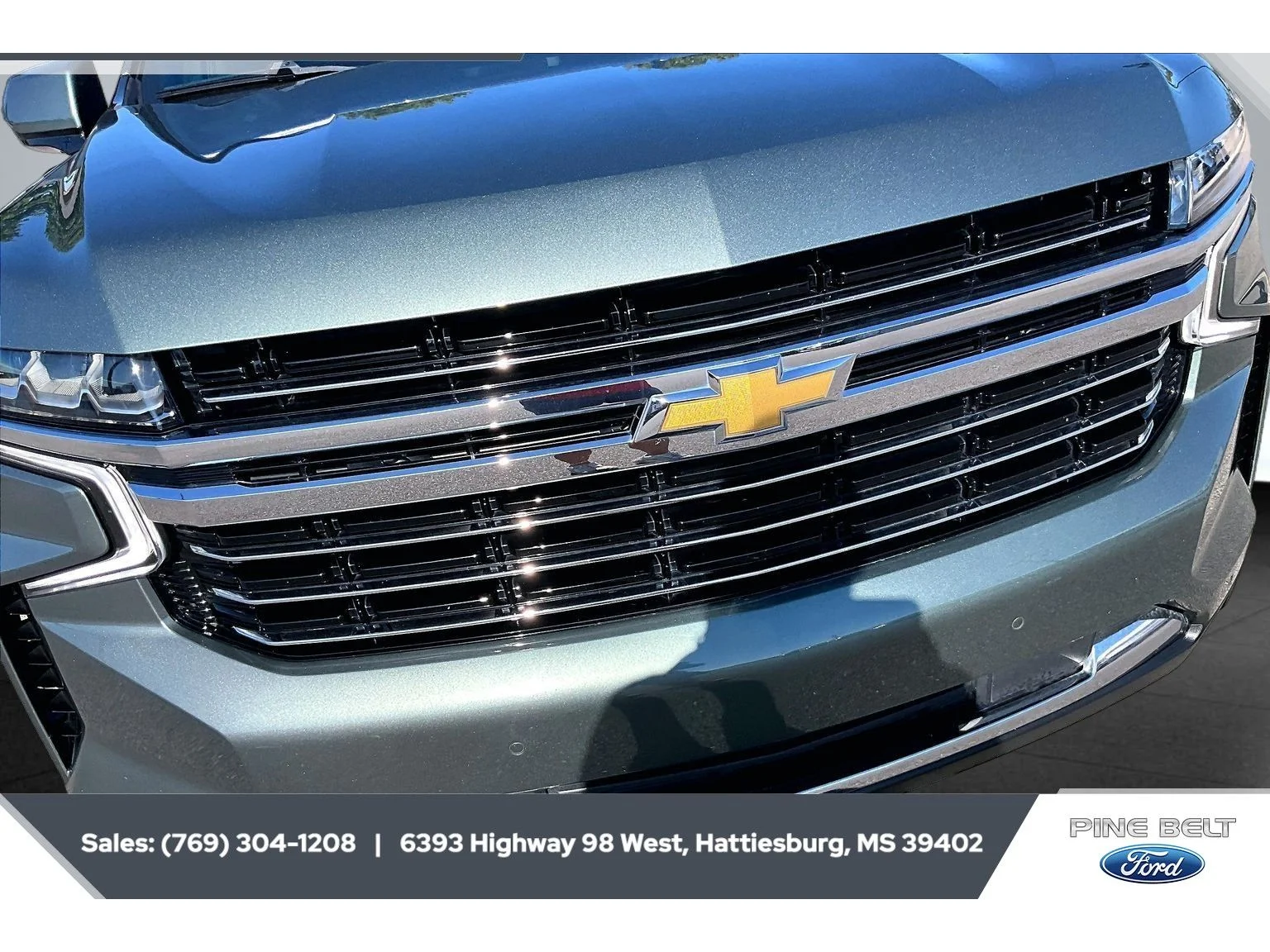 Used 2024 Silver Sage Metallic Chevrolet LT image 22