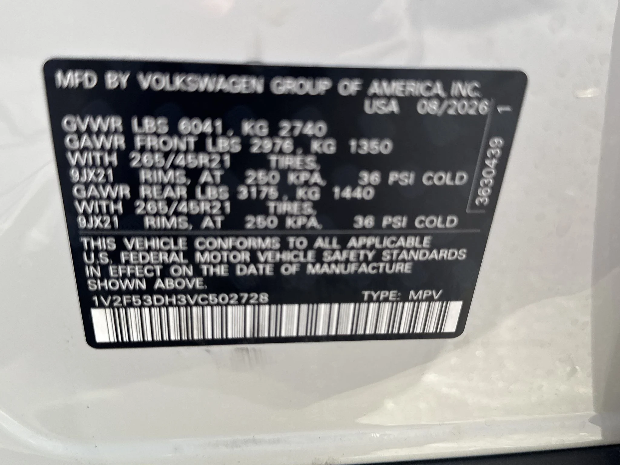 New 2027 SANDSTONE Volkswagen SEL Premium R-Line image 35