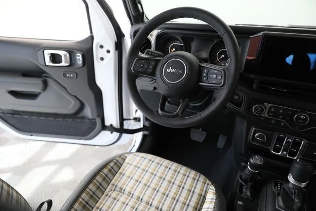New 2026 Bright White Clearcoat Jeep 85th Anniversary Edition image 23