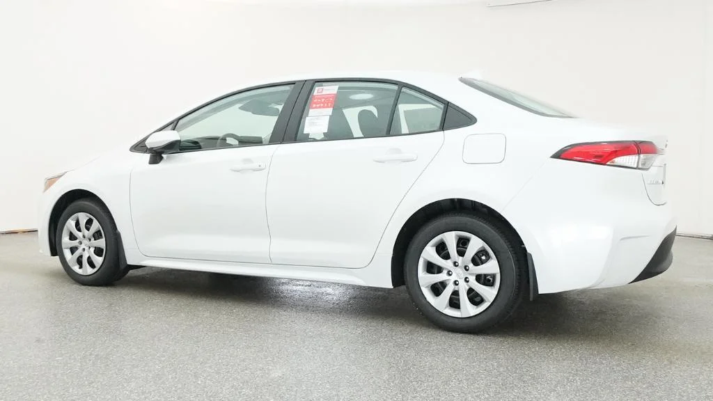 New 2026 Wind Chill Pearl Toyota LE image 17