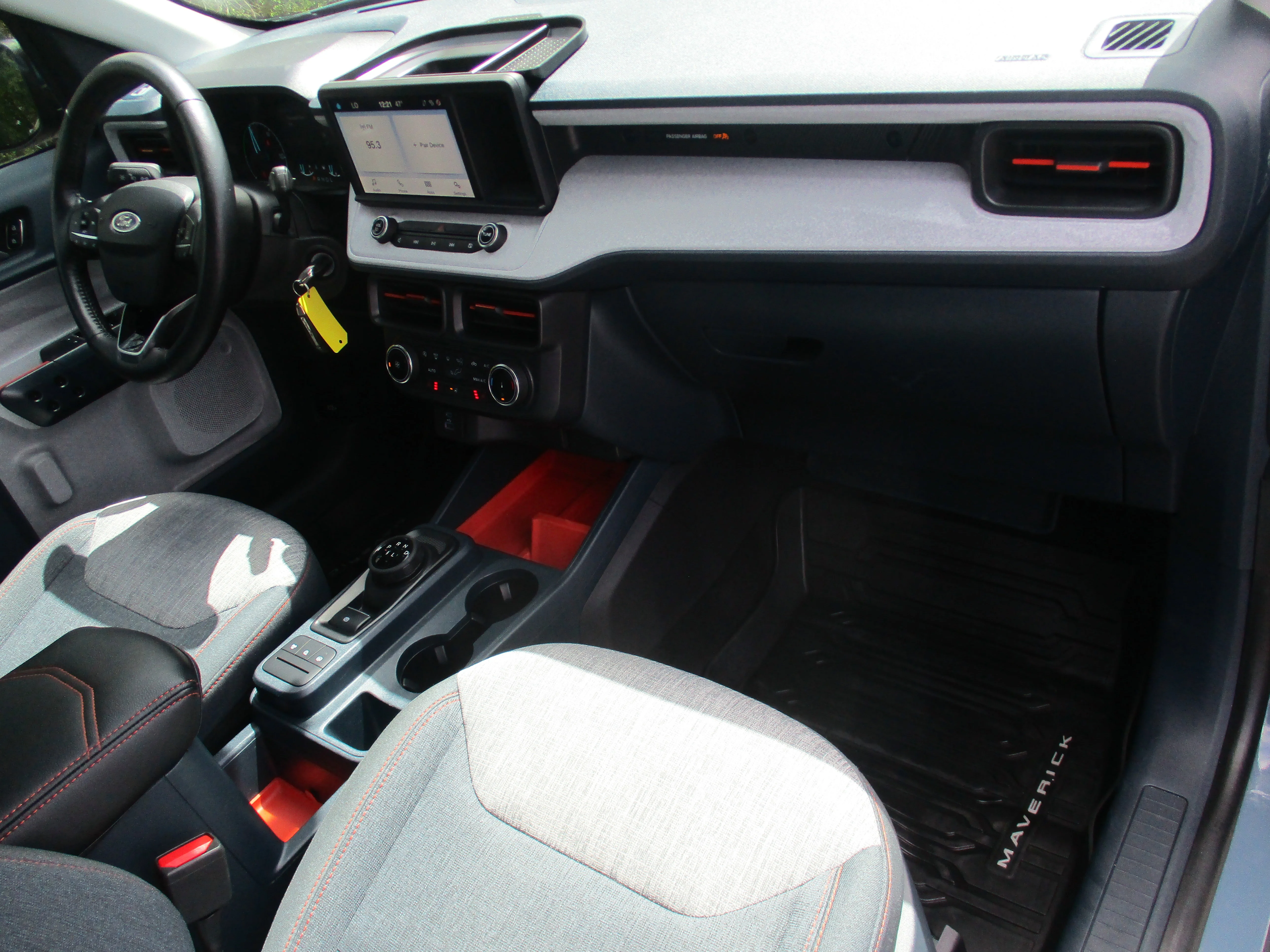 Used 2022 Area 51 Ford XLT Hybrid FWD image 35