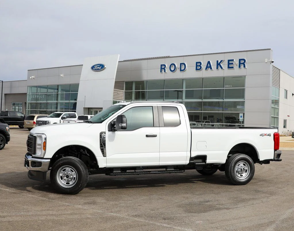 2026 Ford F-350 XL 4x4 SuperCab 8' Box SRW's photo