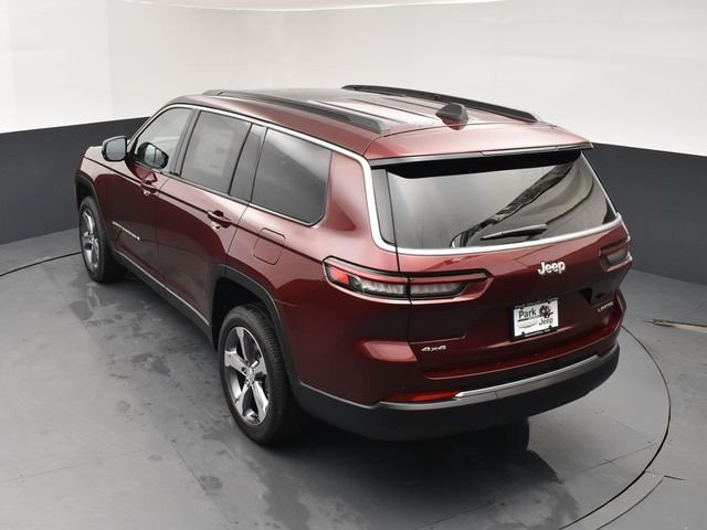 New 2026 Velvet Red Pearl-Coat Exterior Paint Jeep Limited image 16