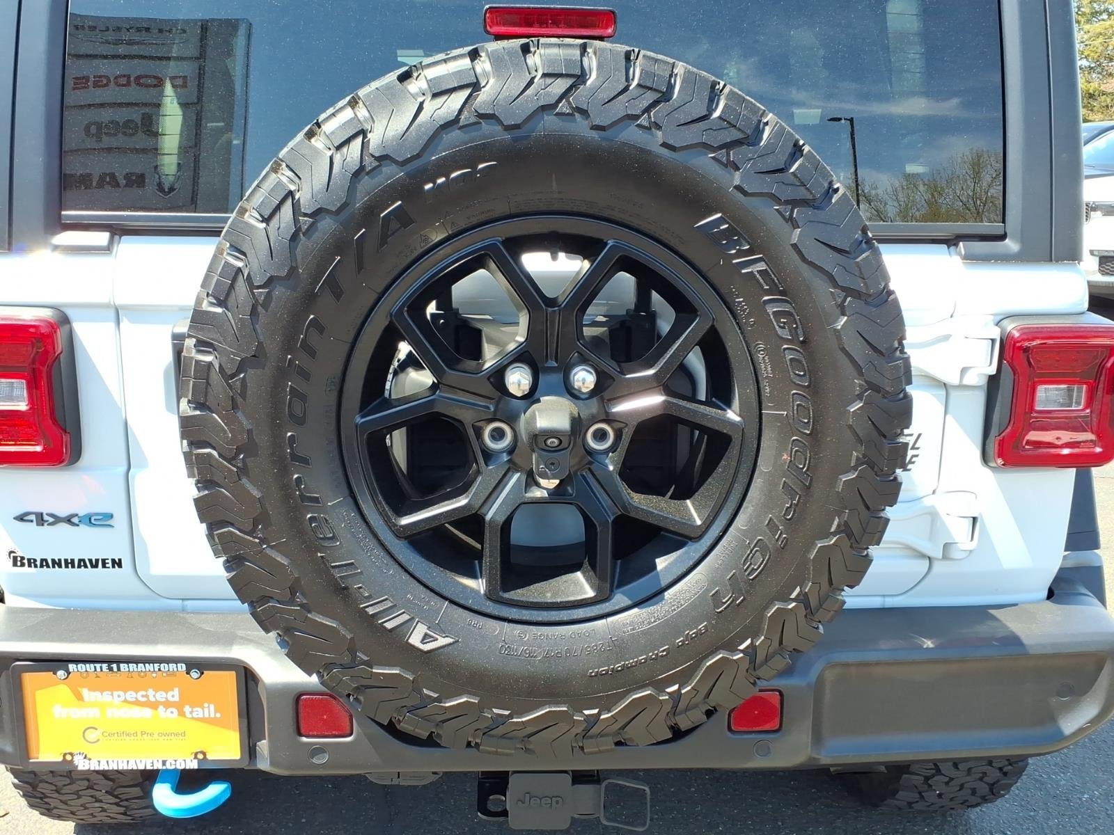 Used 2024 White Jeep Willys 4xe image 14