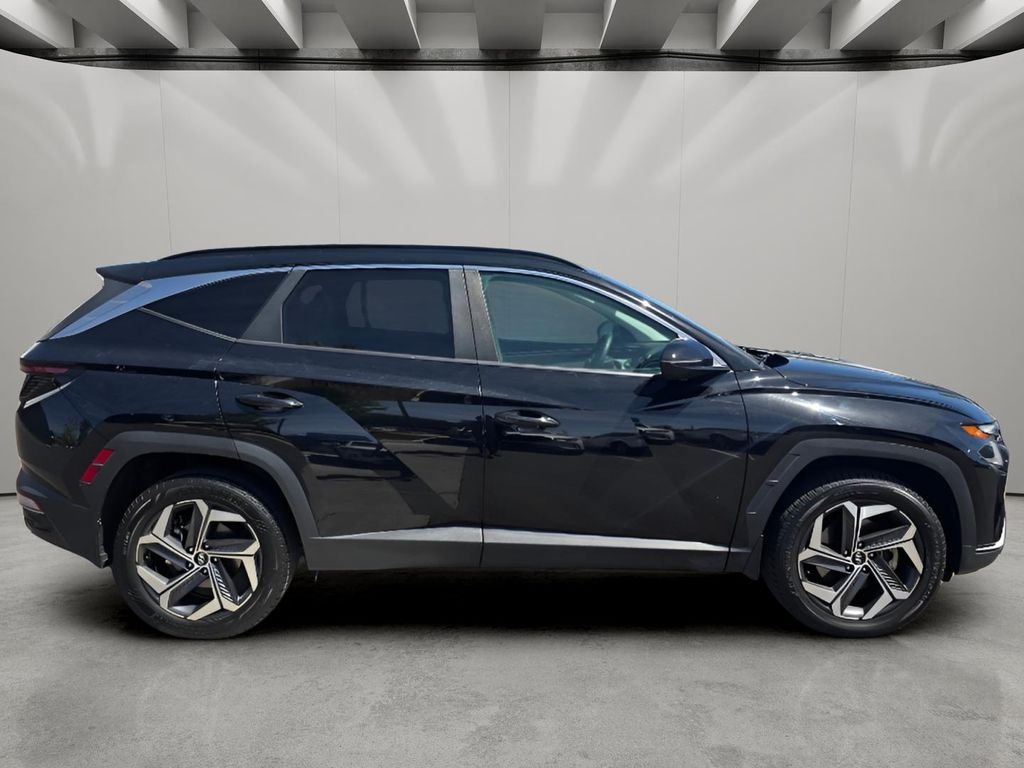 Used 2023 Phantom Black Hyundai SEL image 12