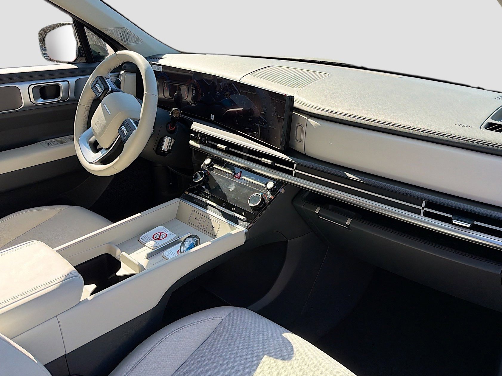 New 2026 Shimmering Silver Hyundai SE image 51