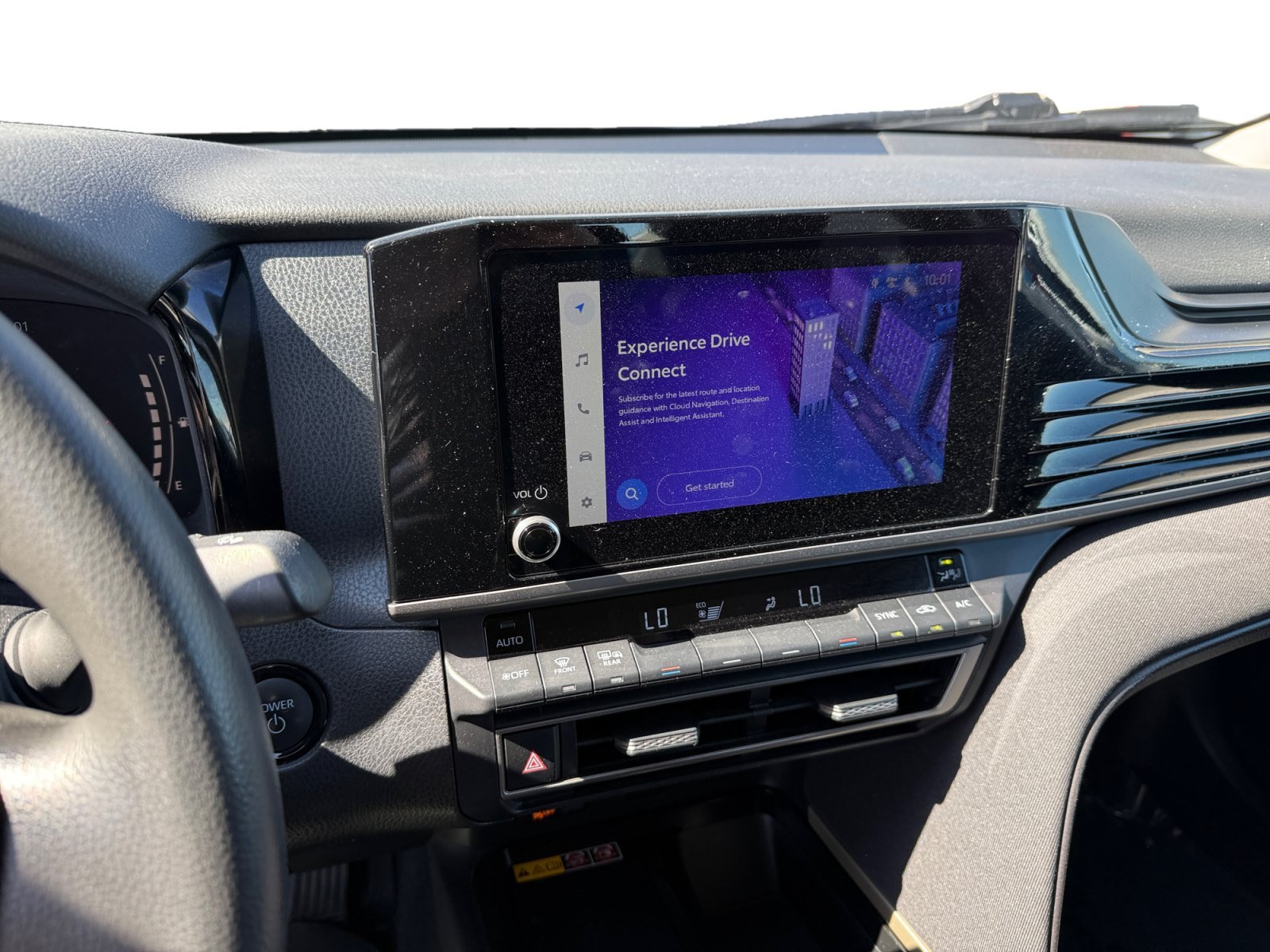 Used 2025 Ice Toyota LE image 12