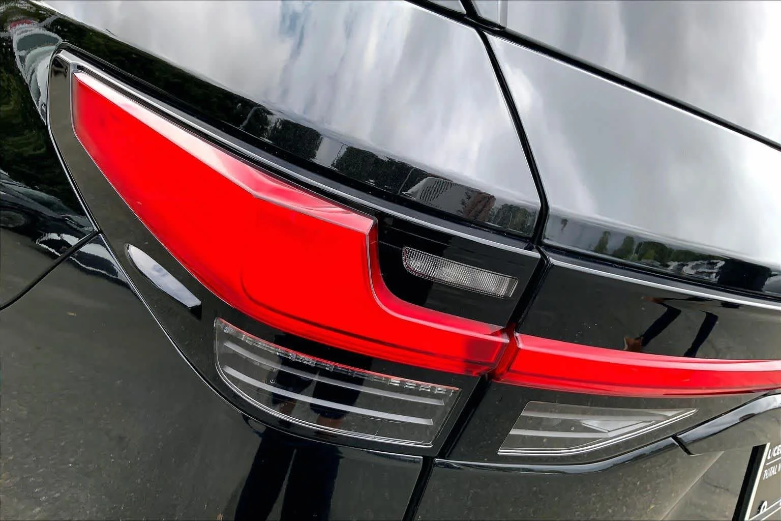 Certified Used 2025 CAVIAR Lexus F SPORT Premium image 29