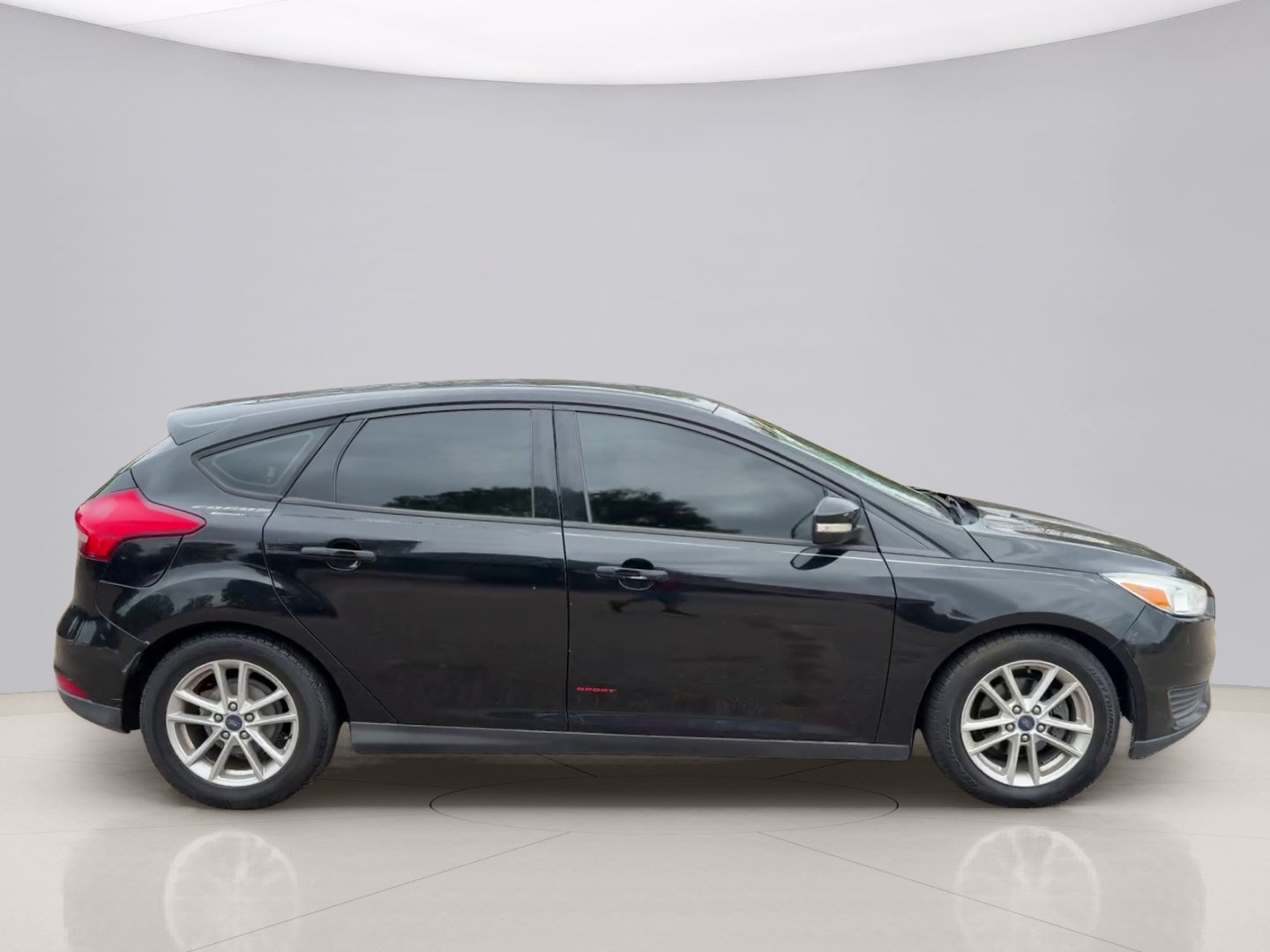Used 2016 Black Ford SE HATCHBA image 6