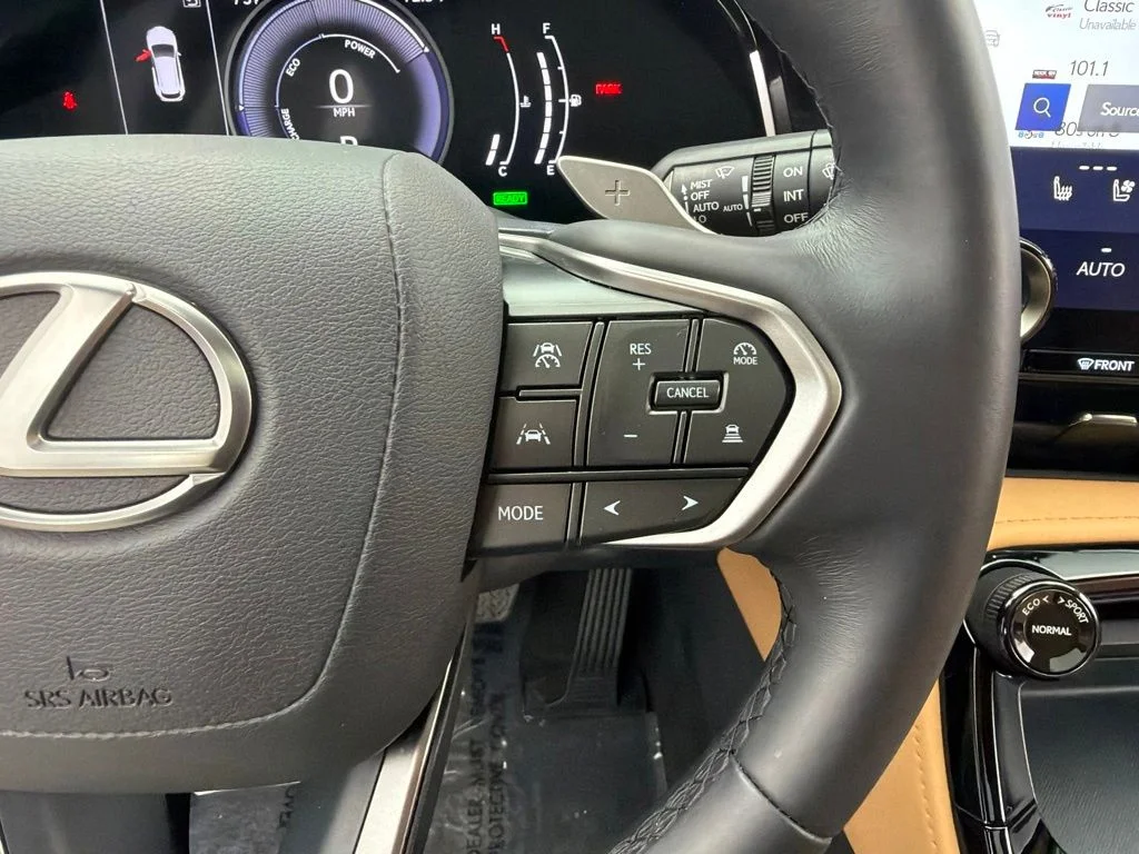 Used 2025 Gray Lexus 350h Premium image 14