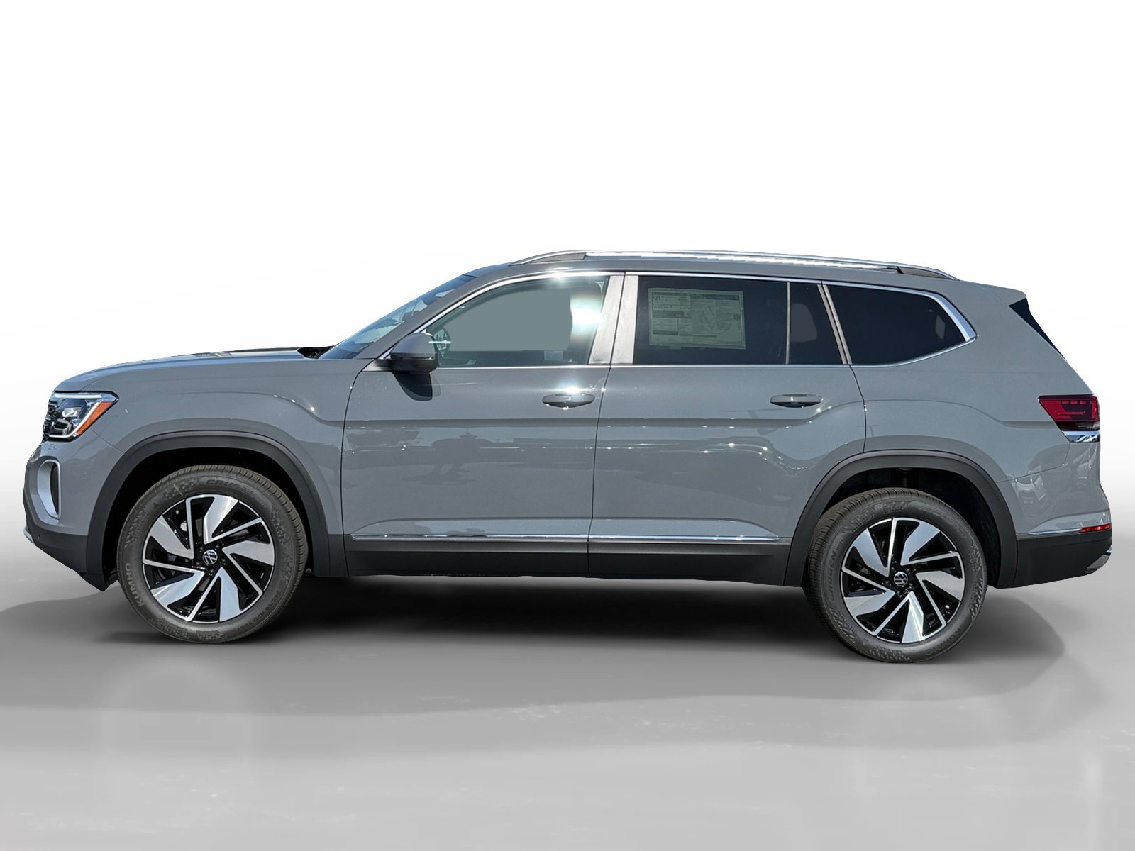 New 2026 Pure Gray Volkswagen 2.0T SEL image 2