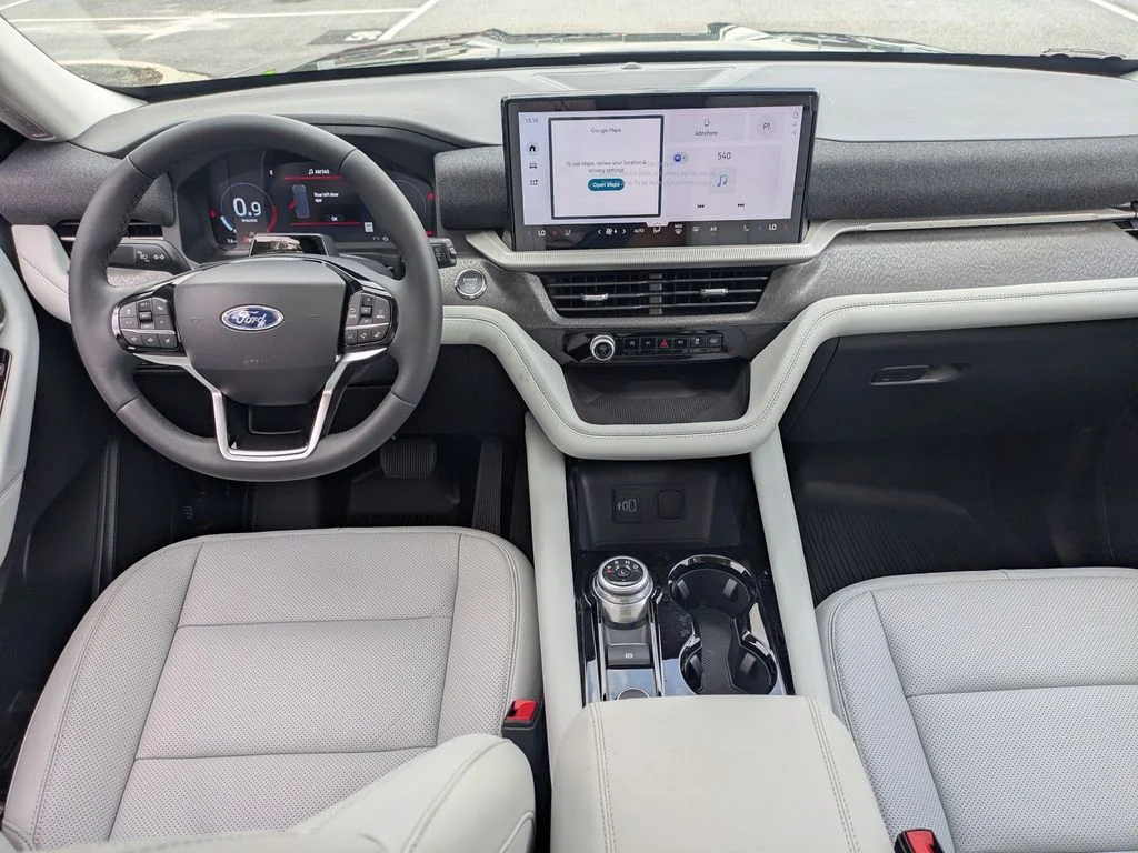 New 2026 Agate Black Metallic Ford Platinum image 20