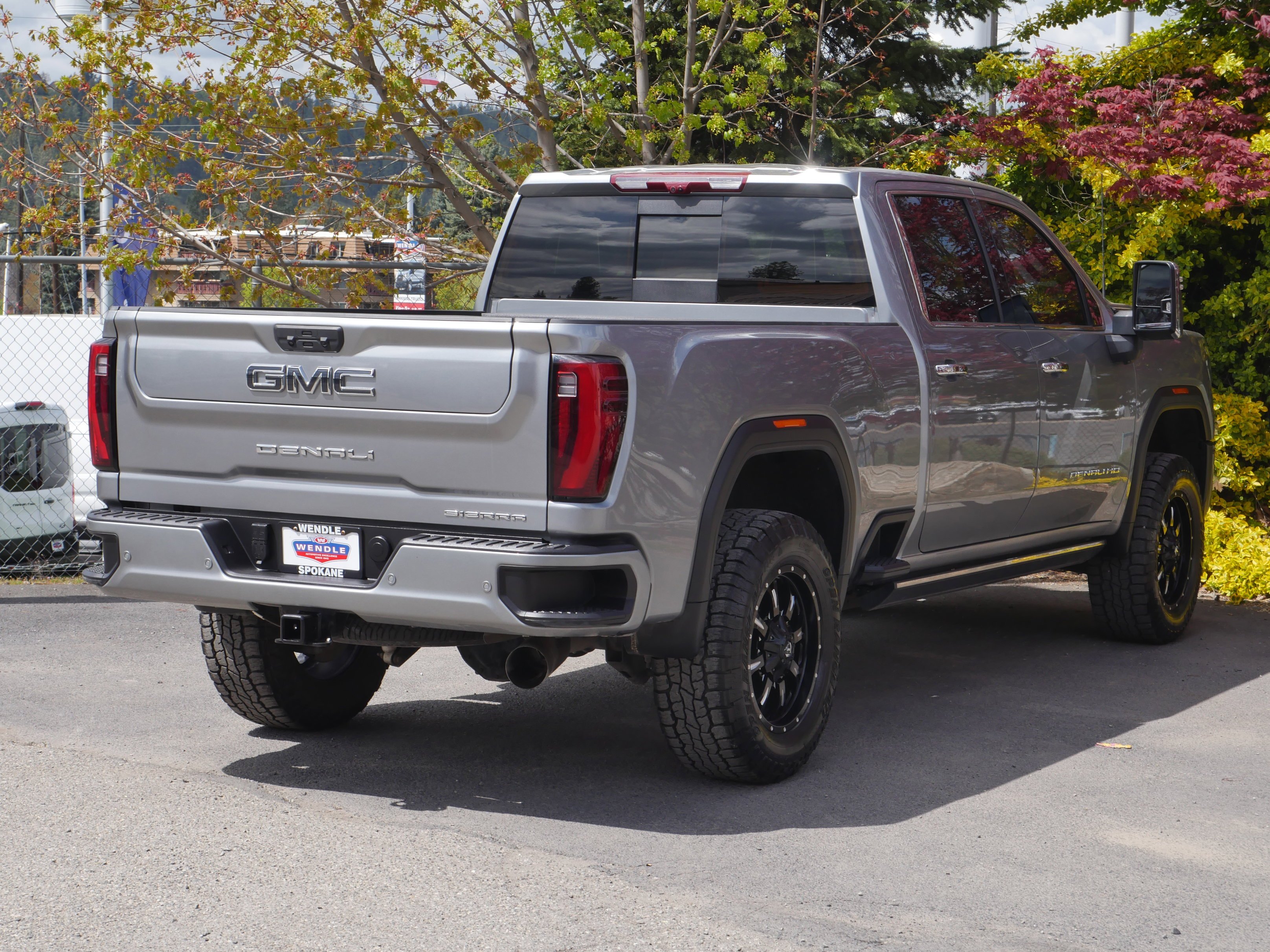Used 2025 Sterling GMC Denali Ultimate image 29