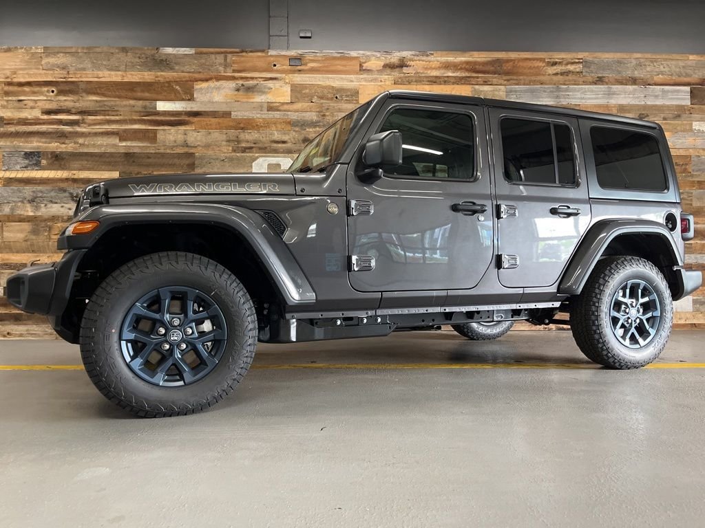 New 2026 Granite Crystal Metallic Clearcoat Jeep 85th Anniversary Edition image 19