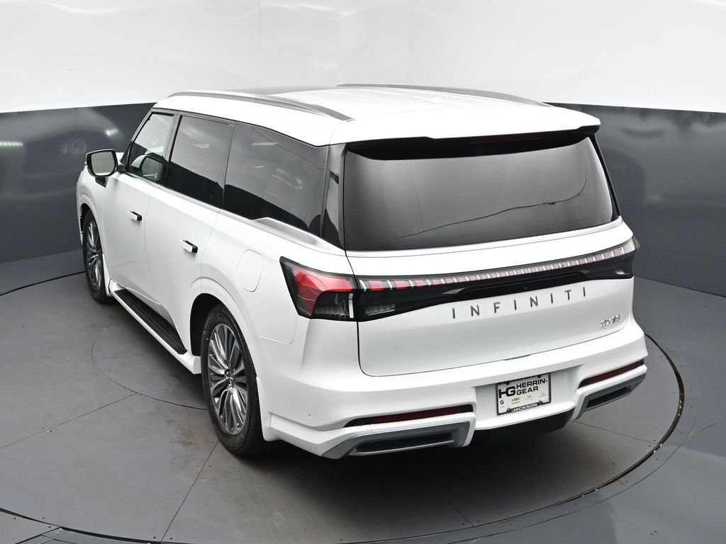 New 2027 RADIANT WHITE INFINITI Luxe 2WD image 29
