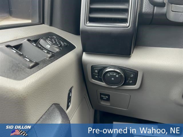 Used 2017 Oxford White Ford XL image 14