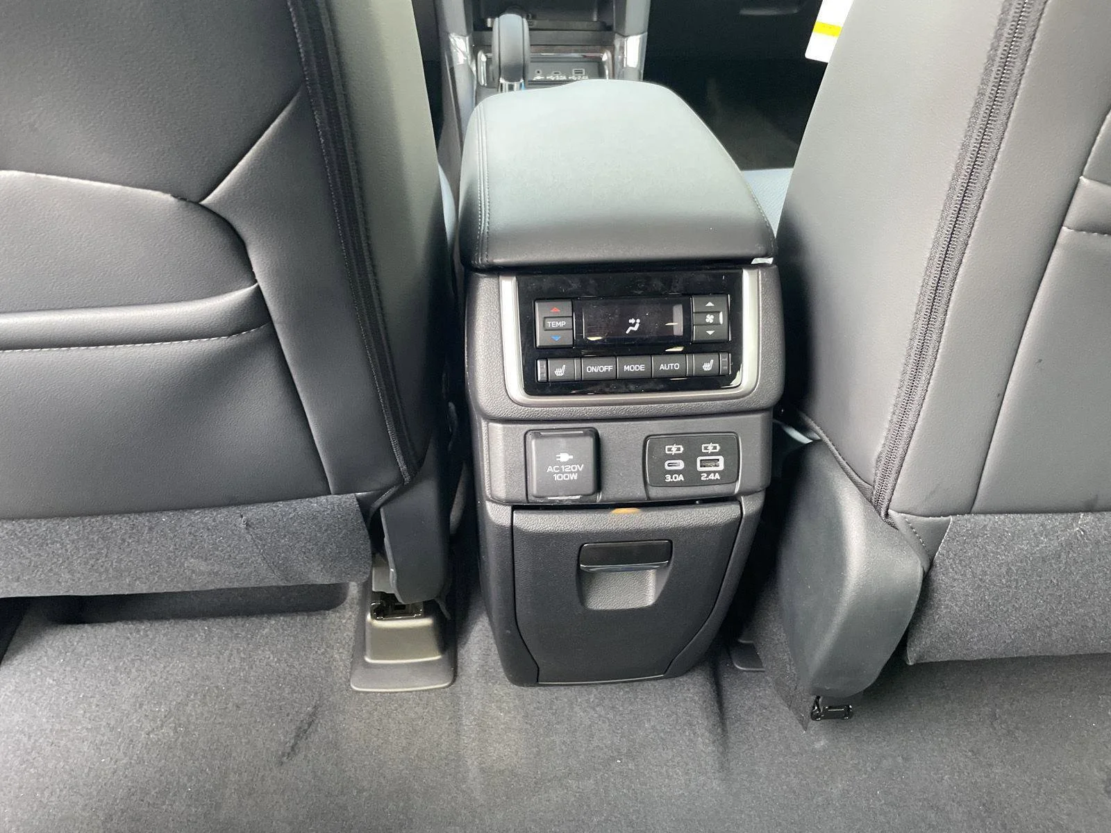 New 2026 Ice Silver Metallic Subaru Touring image 25
