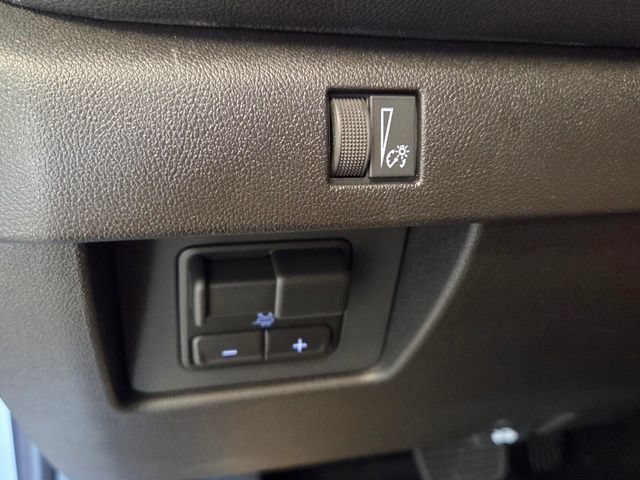 2026 Chevrolet Colorado LT - Photo 25