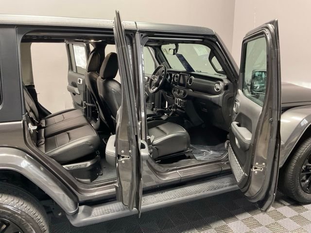 Certified Used 2022 Crystal Metallic Jeep Unlimited Sahara 4xe image 22