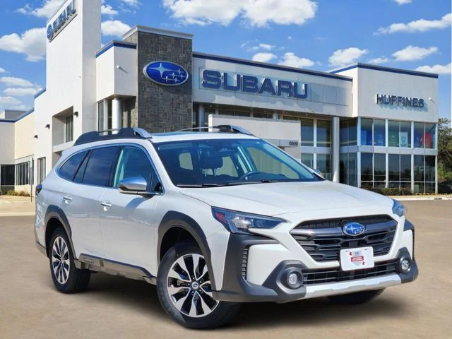 2023 Subaru Outback Touring's photo