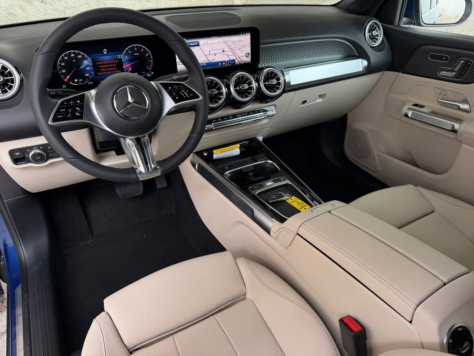 New 2026 Starling Blue Metallic Mercedes-Benz GLB 250 image 31