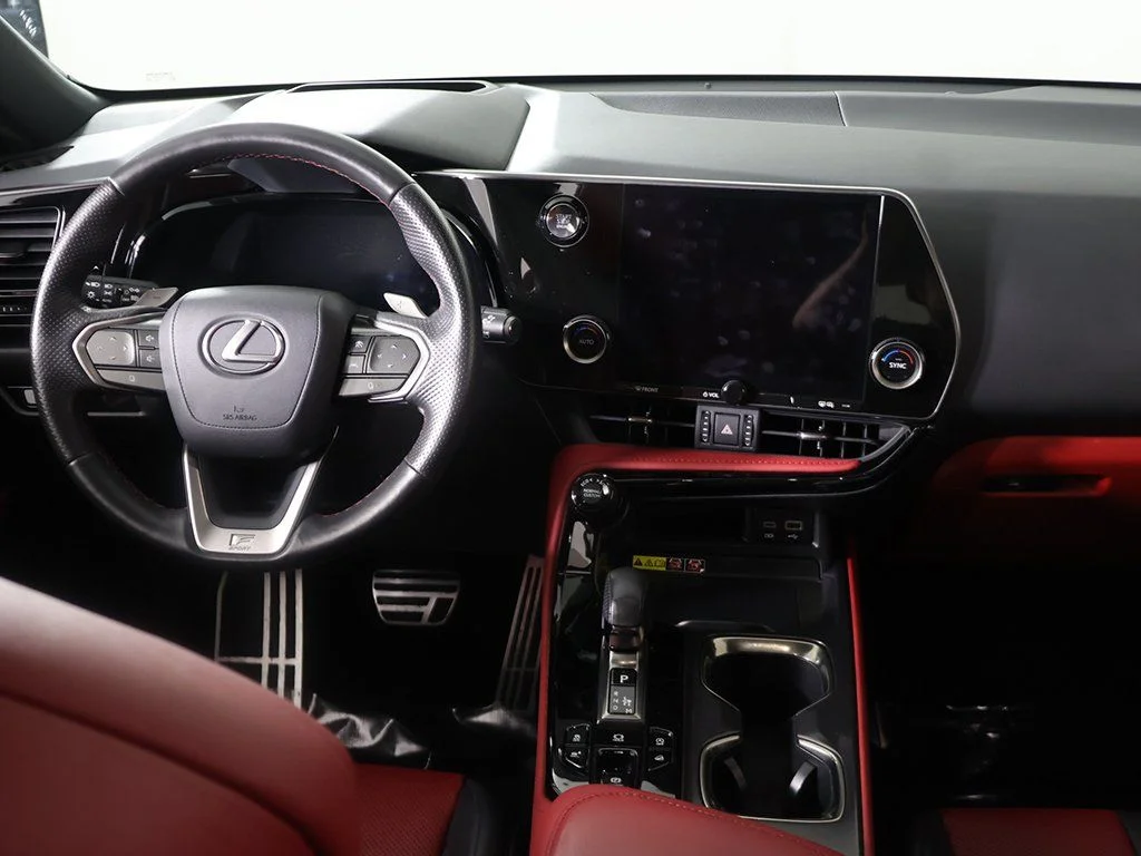 Used 2024 White Lexus 350 F SPORT Handling image 31