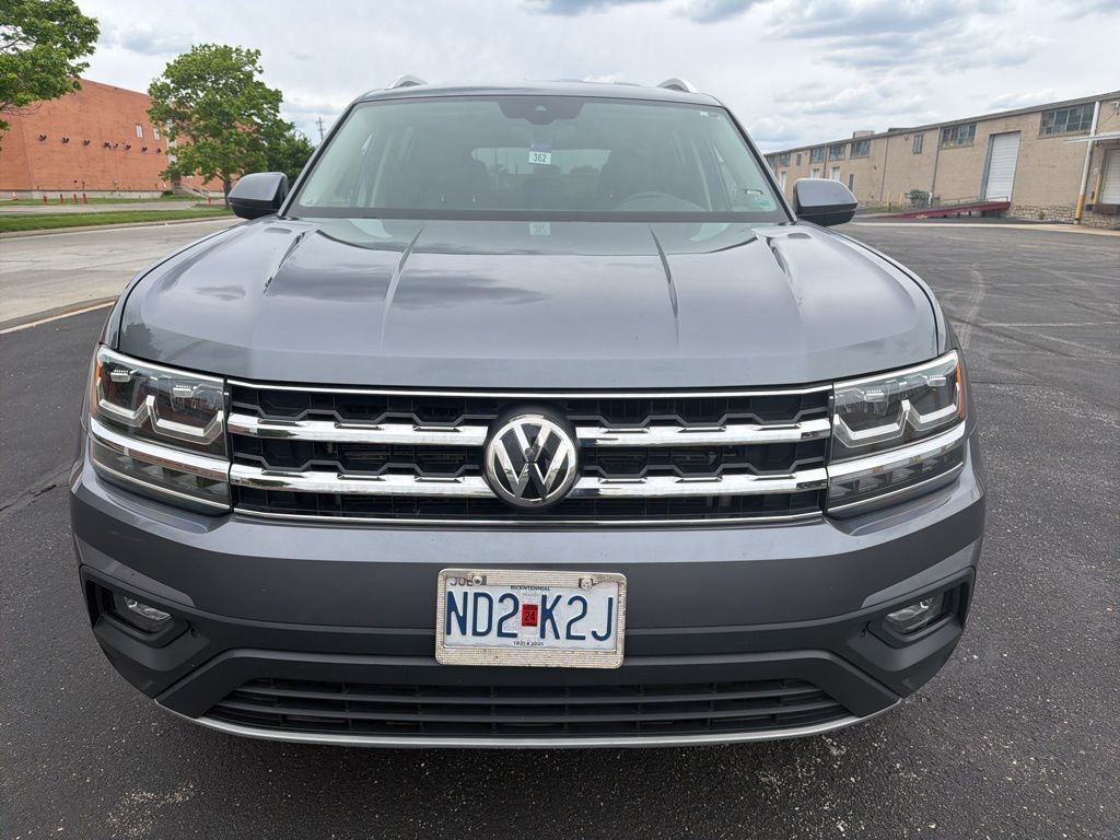 Used 2019 Volkswagen Atlas SE w/Tech with VIN 1V2UR2CA4KC551135 for sale in Kansas City
