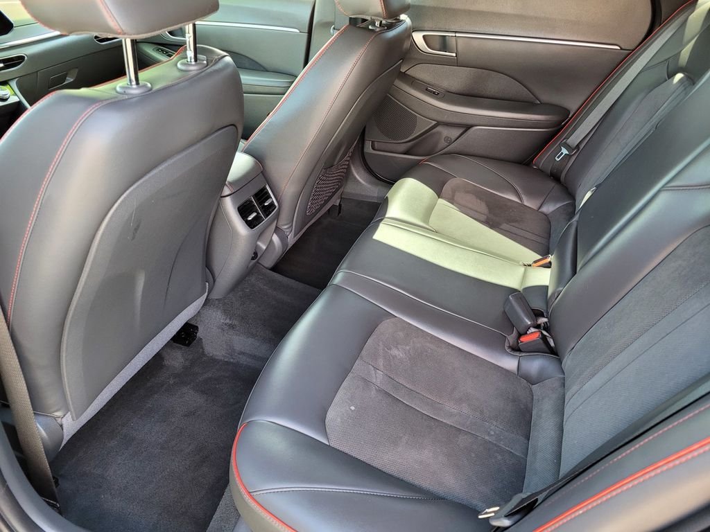 Used 2022 Blue Hyundai SEL Plus image 10