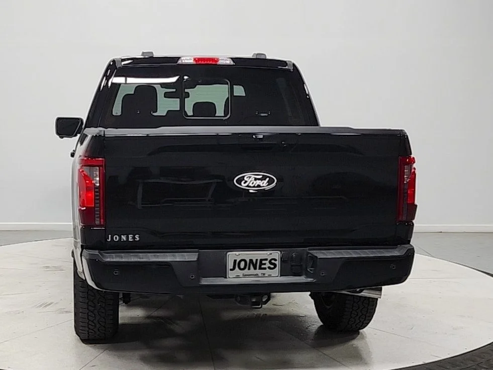 New 2026 Agate Black Metallic Ford XLT image 6