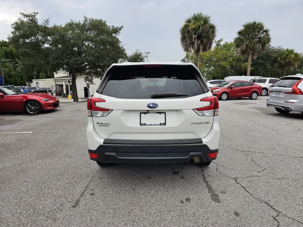 Certified Used 2021 White Subaru Premium image 4