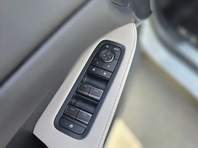 Used 2023 Silver Lexus 350h Premium image 23
