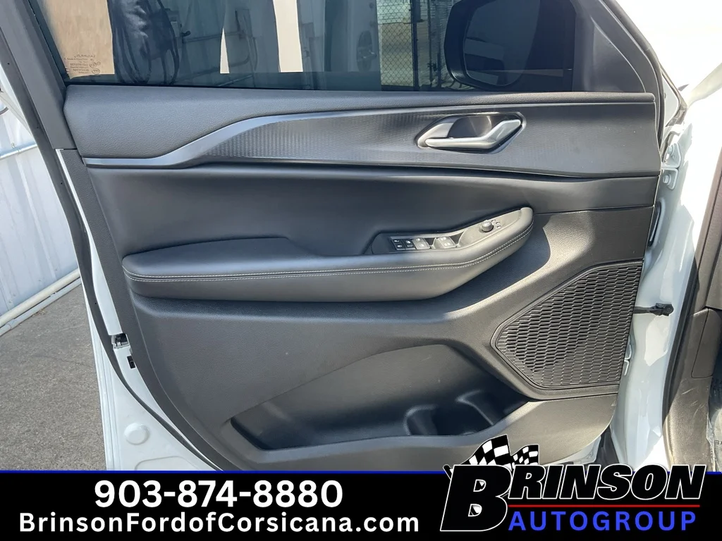 Used 2024 Bright White Clearcoat Jeep Laredo image 26
