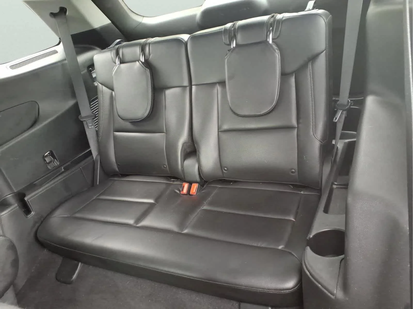 Used 2020 Agate Black Metallic Ford XLT image 33