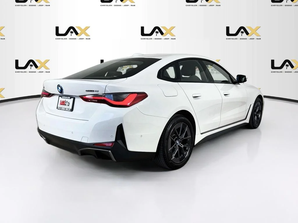 Used 2023 White BMW eDrive40 image 7