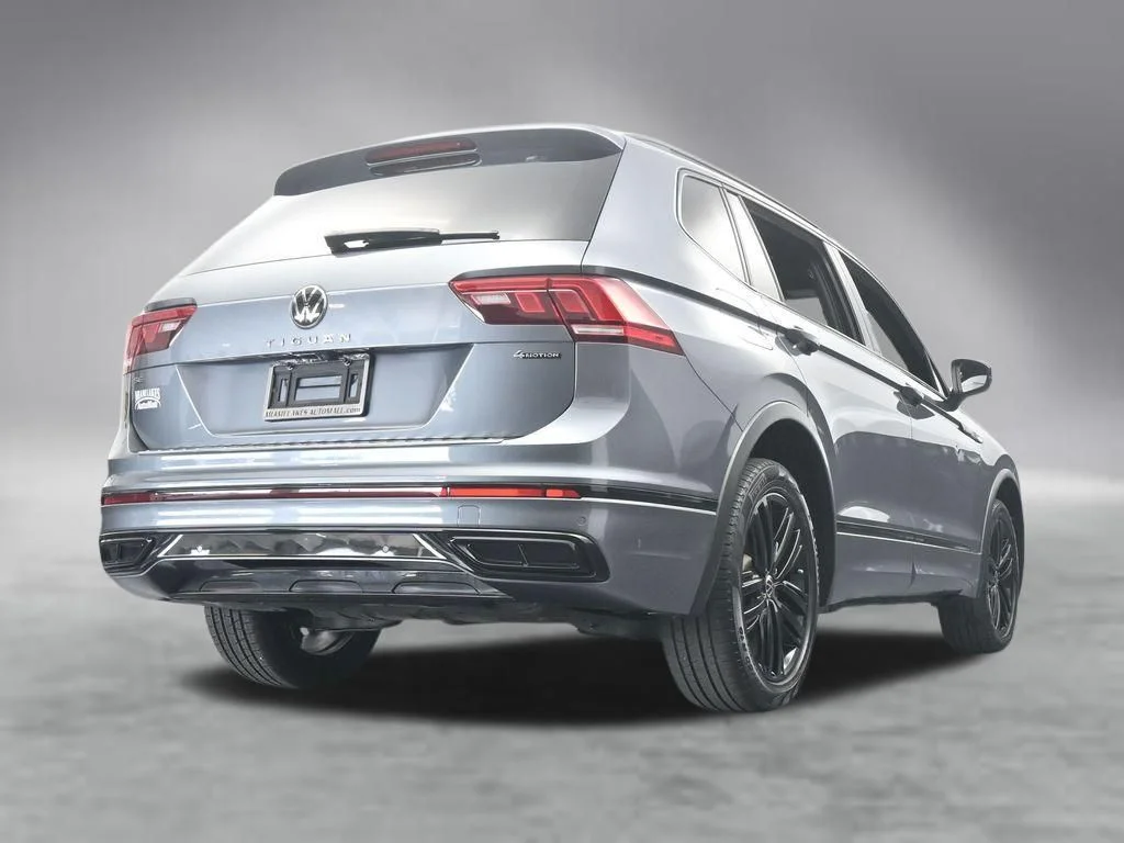 Used 2022 Gray Volkswagen 2.0T SE R-Line Black image 67