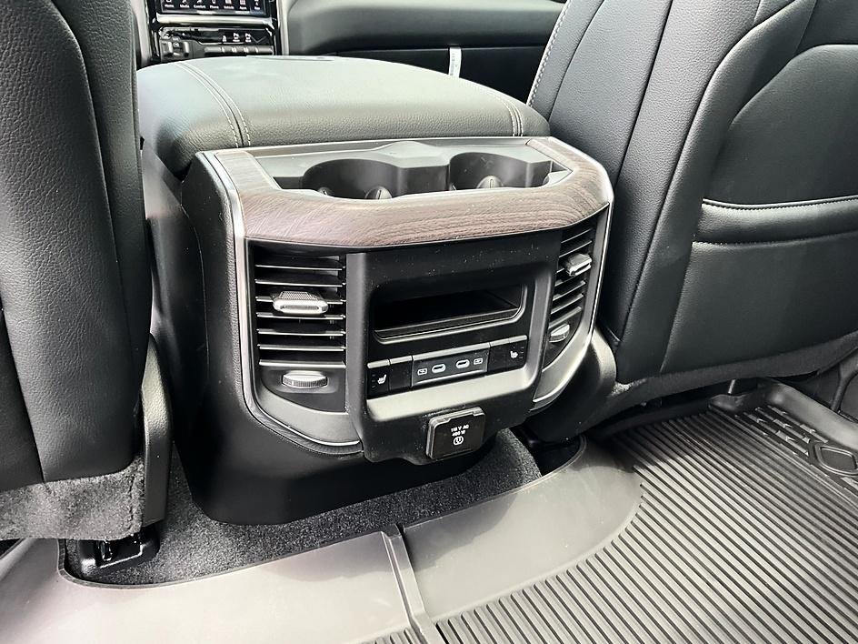 New 2026 Silver Zynith Exterior Paint RAM Laramie image 30