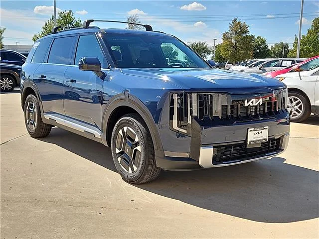 New 2027 Midnight Lake B KIA EX Front-Wheel Drive image 4