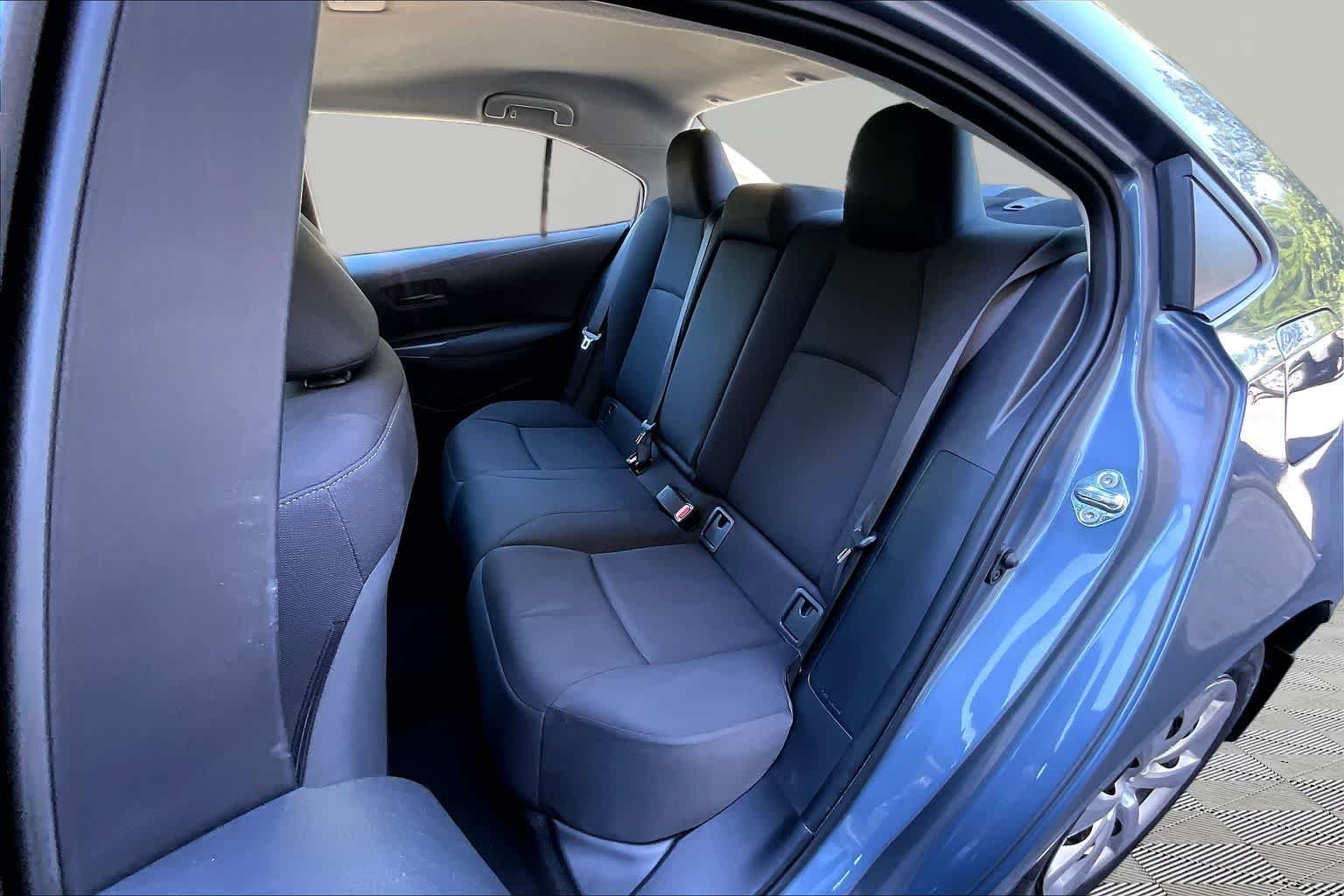 Used 2026 Celestite Toyota LE image 21