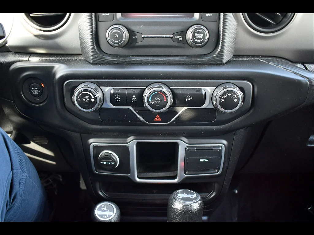 2018 Jeep All-New Wrangler Unlimited Sport - Photo 24